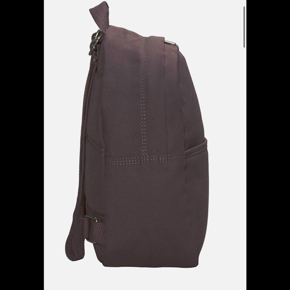 COPY - Mini Carhartt backpack 🎒 - Picture 2 of 6